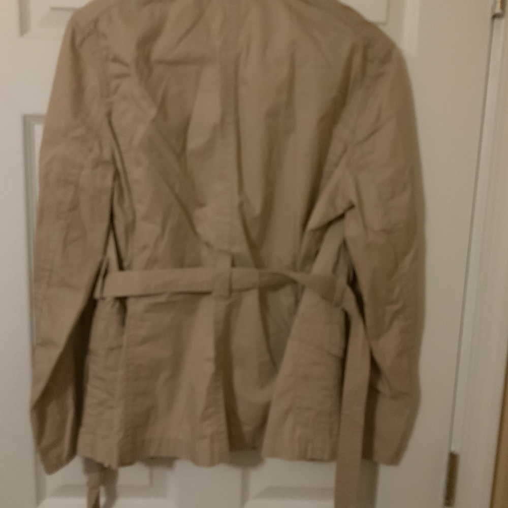 Tan jacket - Picture 2 of 2